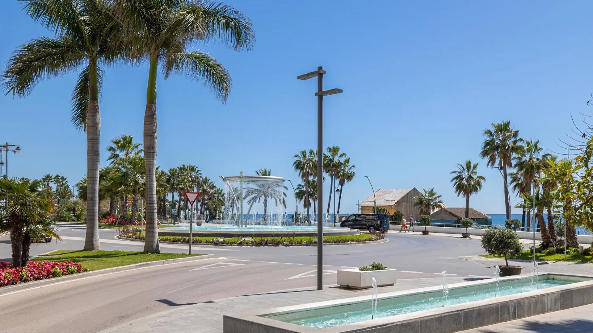 Apartment City And Beach Apartment, Estepona 100Mts From The Beach